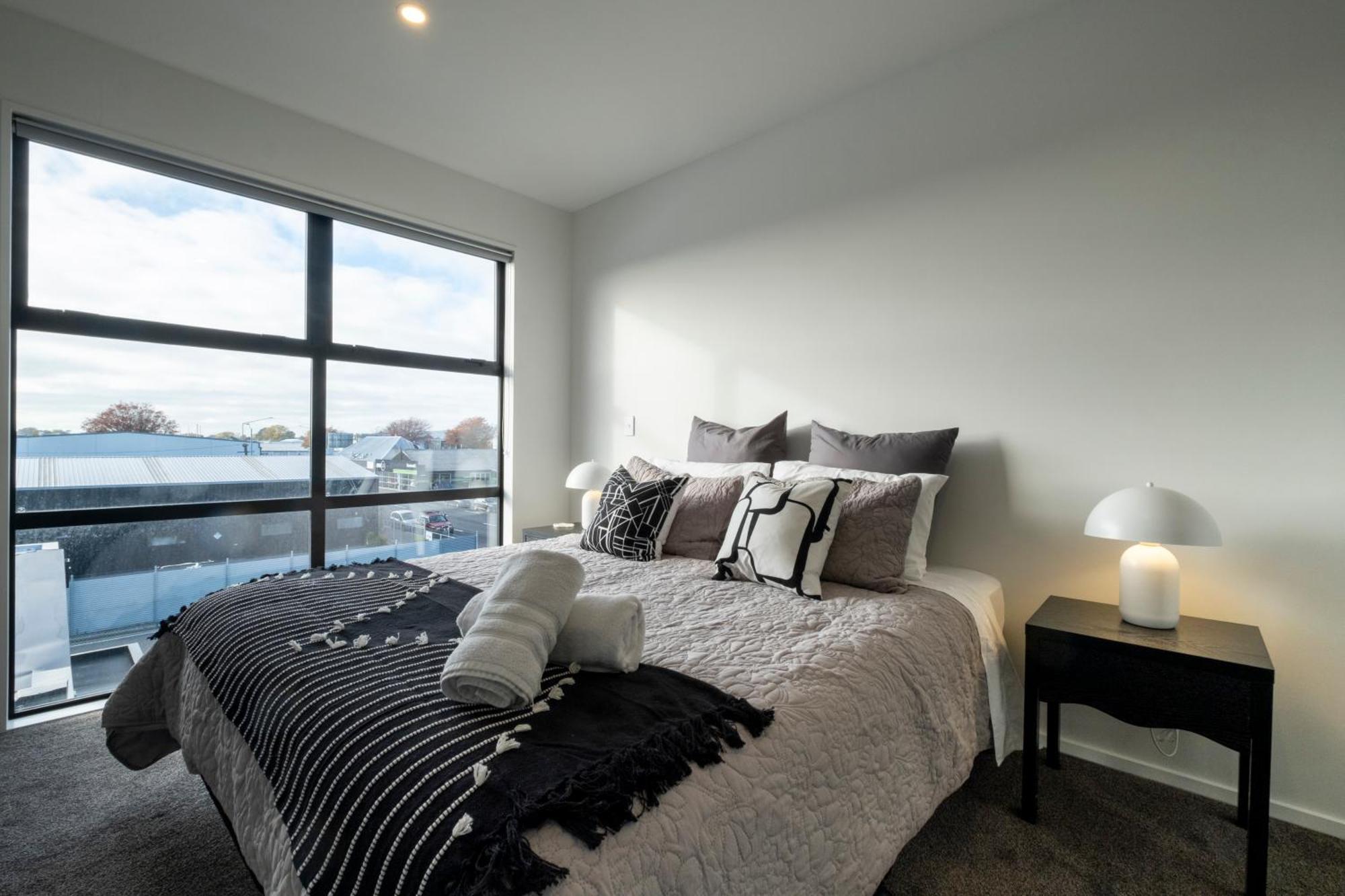 Luxury 2 Bed Townhome In Cbd クライストチャーチ エクステリア 写真