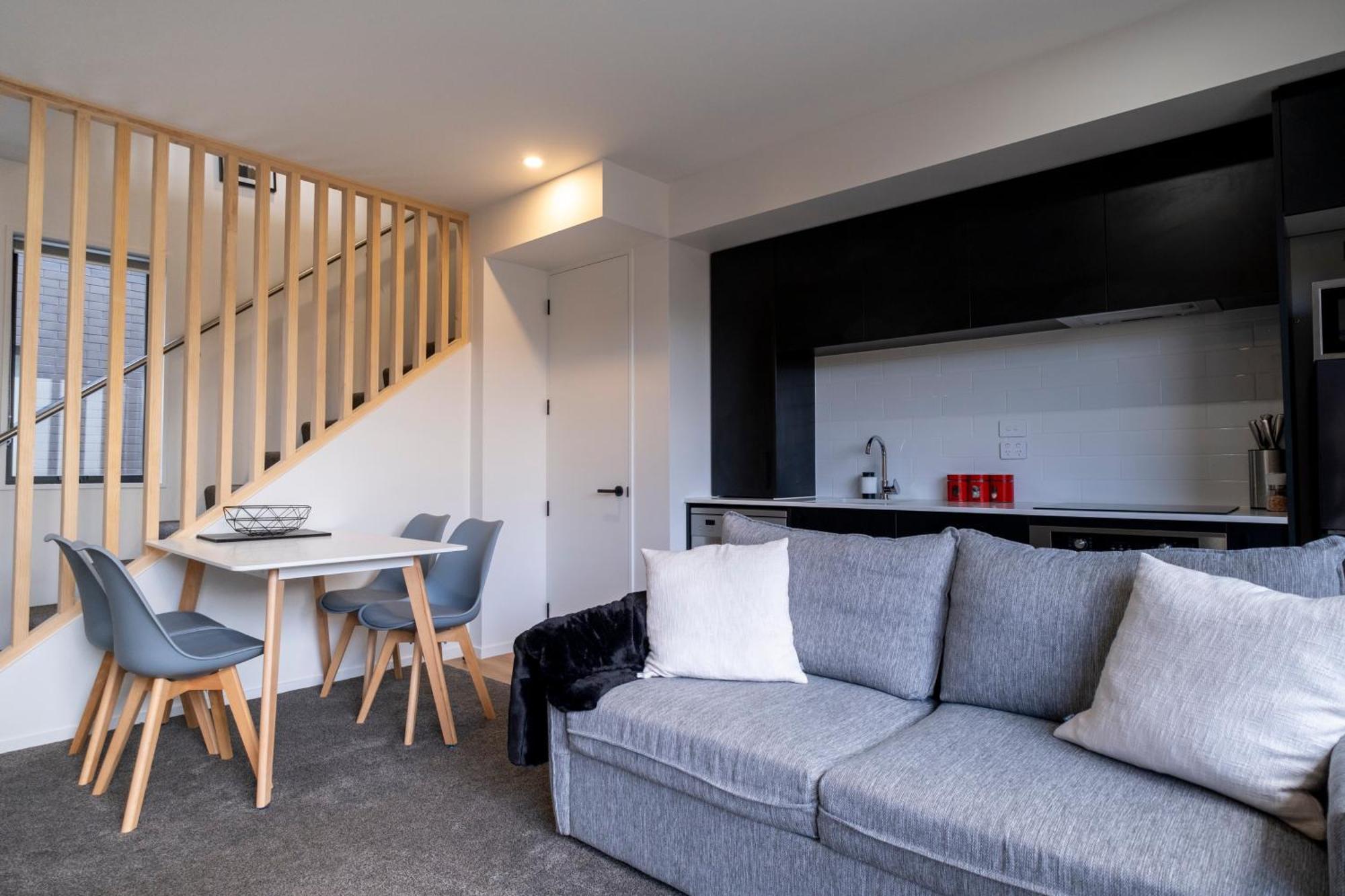 Luxury 2 Bed Townhome In Cbd クライストチャーチ エクステリア 写真