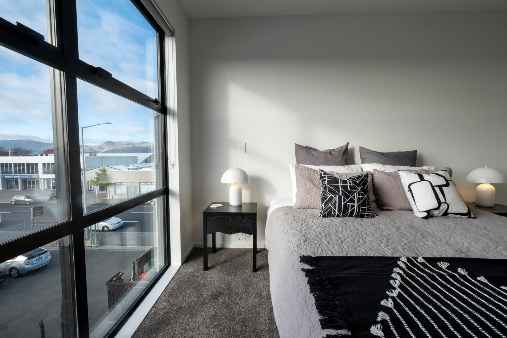 Luxury 2 Bed Townhome In Cbd クライストチャーチ エクステリア 写真