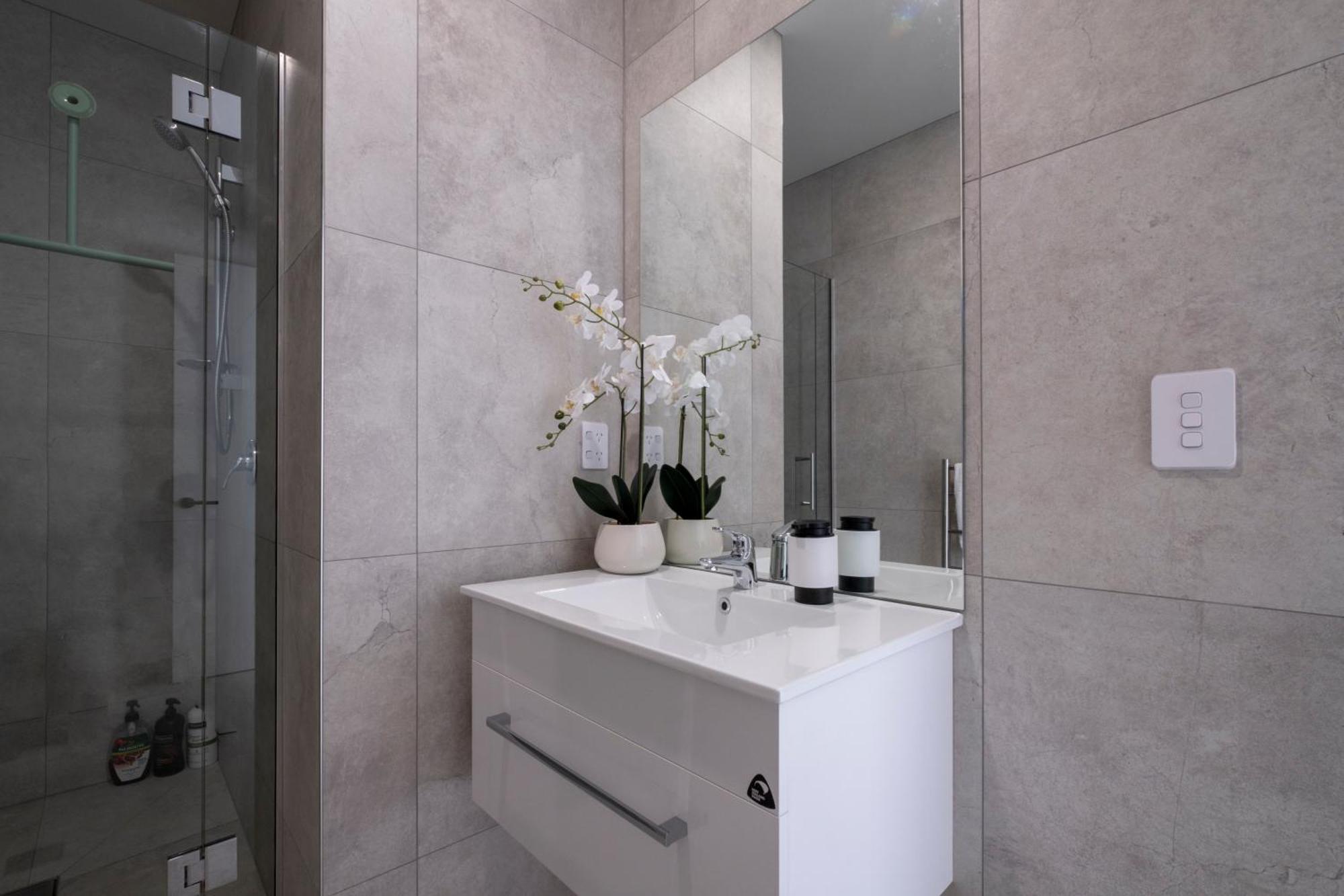 Luxury 2 Bed Townhome In Cbd クライストチャーチ エクステリア 写真