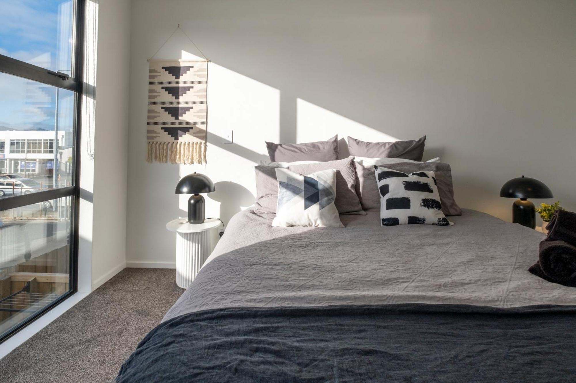 Luxury 2 Bed Townhome In Cbd クライストチャーチ エクステリア 写真